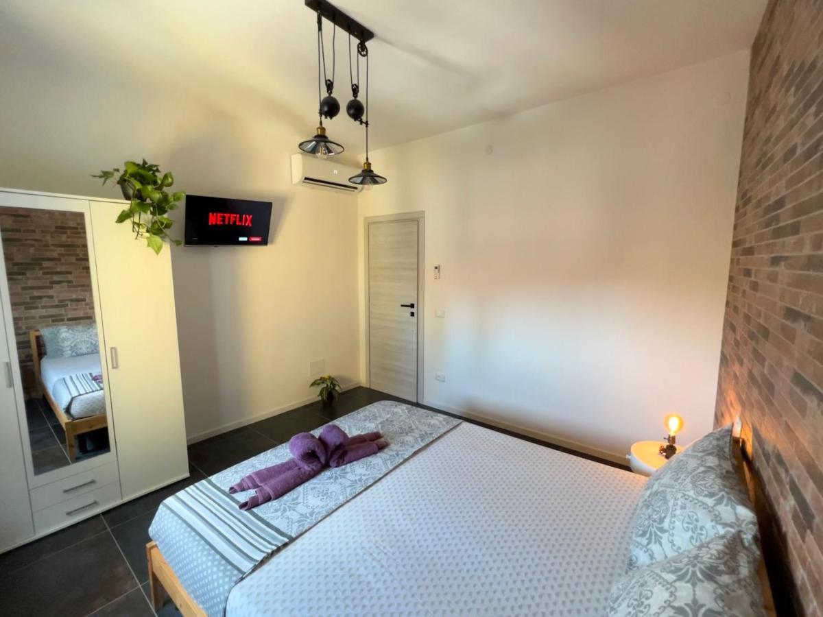 Blaxej, Nel Cuore Di Verona, Moderno Ed Elegante, 4 Posti Letto, Wi-Fi, Self Check Inアパートメント エクステリア 写真